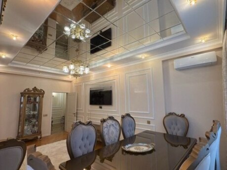 3-комн. новостройка - м. Насими - 135 м²