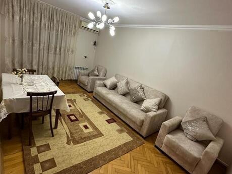 Объявление №6028692 - Баку, м. 28 мая, 2-комн., 60 м², 5/5 этаж