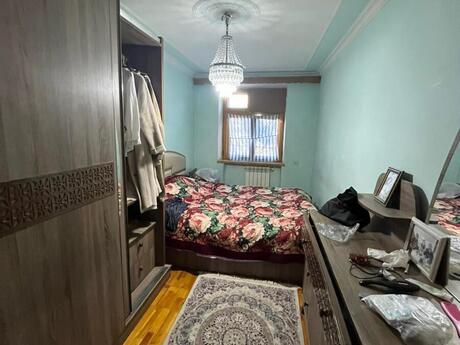 3 otaqlı köhnə tikili - İçəri Şəhər m. - 80 m²
