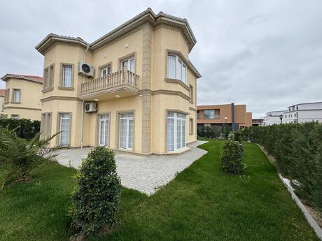5 otaqlı həyət evi/bağ evi - Sea Breeze q. - 250 m²