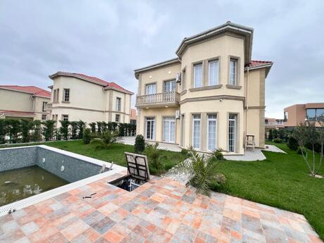 5 otaqlı həyət evi/bağ evi - Sea Breeze q. - 250 m²