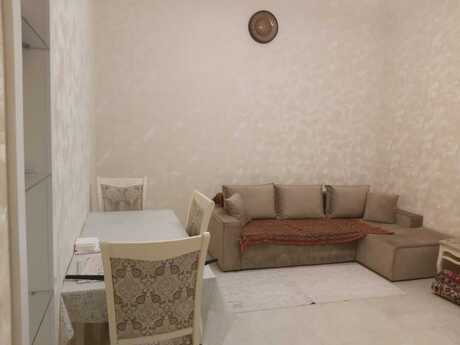 Elan №6028903 - Bakı, 28 May m., 2 otaqlı, 52 m², 1/3 mərtəbə