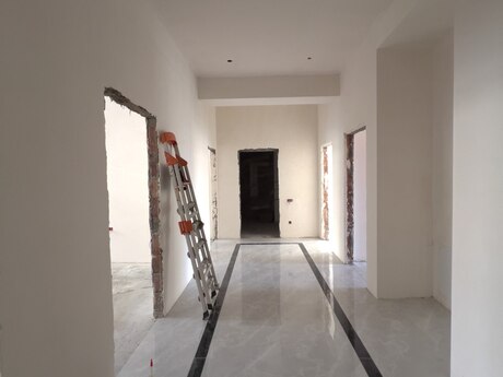 4 otaqlı yeni tikili - Ağ şəhər q. - 135 m²