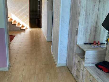 5 otaqlı həyət evi/bağ evi - Azadlıq Prospekti m. - 290 m²