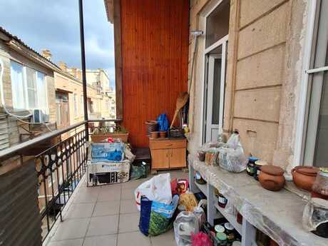3 otaqlı köhnə tikili - İçəri Şəhər m. - 75 m²