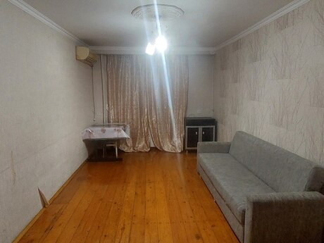 2 otaqlı köhnə tikili - Neftçilər m. - 42 m²