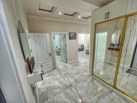 4 otaqlı yeni tikili - Həzi Aslanov m. - 145 m²