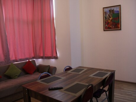 Объявление №6029503 - Баку, пос. Бадамдар, 3-комн., 60 м², 2/3 этаж