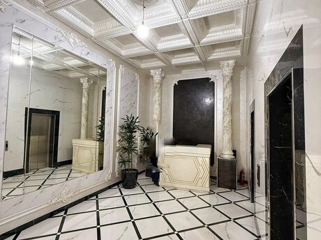 4 otaqlı yeni tikili - Azadlıq Prospekti m. - 165 m²