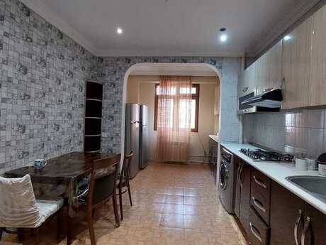 Объявление №6029612 - Баку, Ясамальский р., 3-комн., 75 м², 2/9 этаж