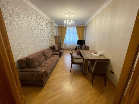 2 otaqlı yeni tikili - Elmlər Akademiyası m. - 70 m²