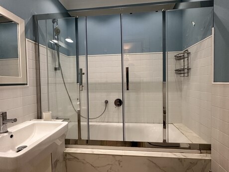 2 otaqlı köhnə tikili - Elmlər Akademiyası m. - 45 m²