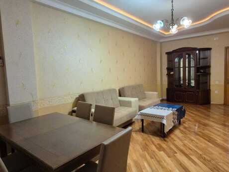 Kirayə 3 otaqlı mənzil, 135 m², 8 Noyabr: 890 ₼/ay 3