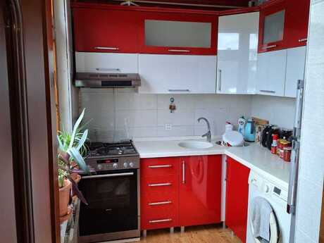 2 otaqlı köhnə tikili - Gənclik m. - 50 m²