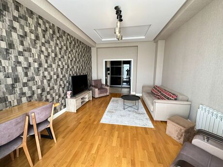 4 otaqlı yeni tikili - Ağ şəhər q. - 160 m²