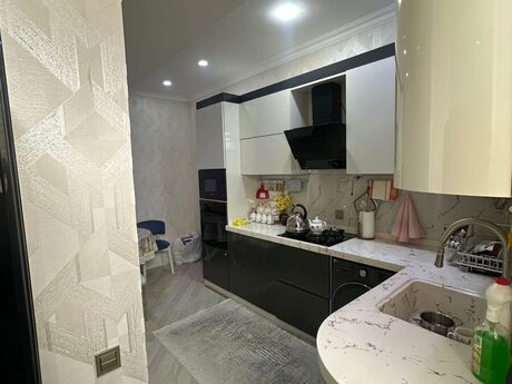 2-комн. новостройка - м. Халглар Достлугу - 65 м²
