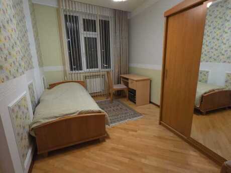 4-room apartment, 152 m², 28 May: 495 000 ₼ 5