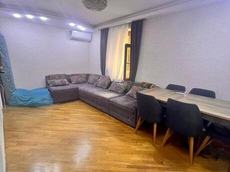 Elan №6030046 - Bakı, 28 May m., 2 otaqlı, 50 m², 5/5 mərtəbə