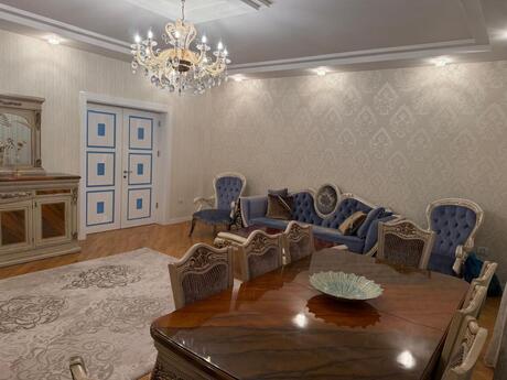 3 otaqlı yeni tikili - 8-ci mikrorayon q. - 145 m²