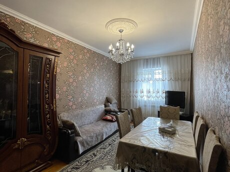 7 otaqlı həyət evi/bağ evi - Hövsan q. - 200 m²