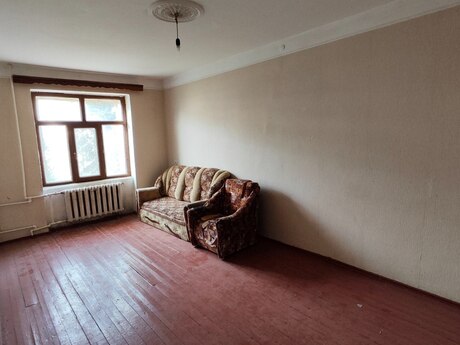 2 otaqlı köhnə tikili - Həzi Aslanov m. - 60 m²