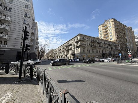 3 otaqlı ofis - Sahil m. - 100 m²