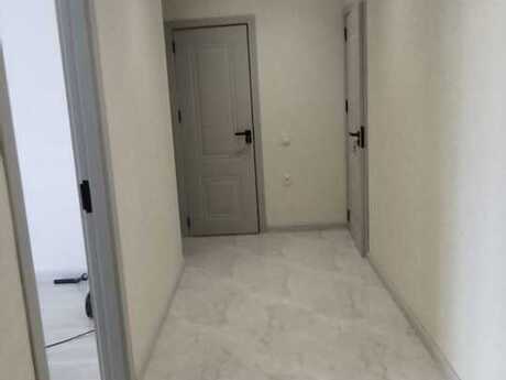 Объявление №6030339 - Баку, пос. Бадамдар, 2-комн., 70 м², 2/7 этаж