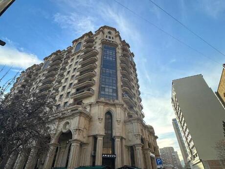4 otaqlı yeni tikili - Nizami m. - 230 m²