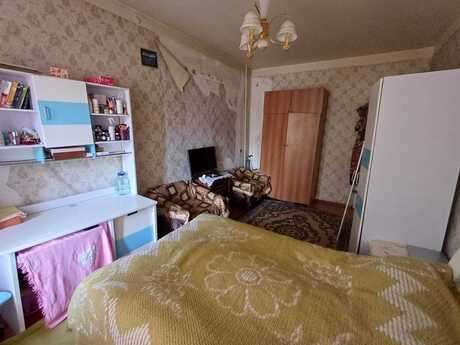 3 otaqlı köhnə tikili - Əhmədli m. - 90 m²