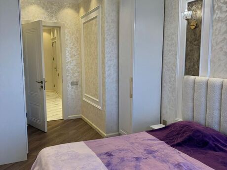4 otaqlı yeni tikili - Şah İsmayıl Xətai m. - 127 m²