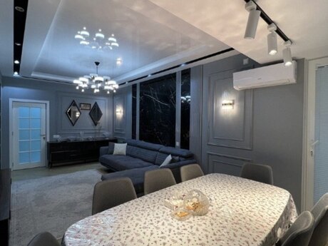 4 otaqlı yeni tikili - Həzi Aslanov q. - 156 m²