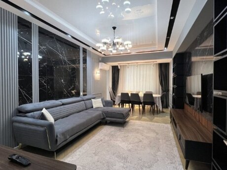 4 otaqlı yeni tikili - Həzi Aslanov q. - 156 m²