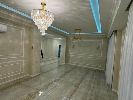 5 otaqlı yeni tikili - Ağ şəhər q. - 250 m²