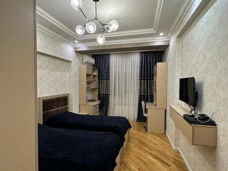 3 otaqlı mənzil, 125 m², İnşaatçılar: 280 000 ₼ 3