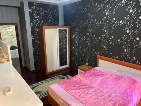 4 otaqlı yeni tikili - 28 May m. - 210 m²