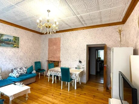 3 otaqlı köhnə tikili - Nəriman Nərimanov m. - 80 m²