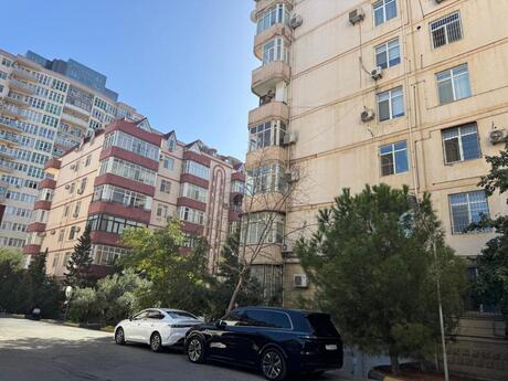 Аренда: 3-комнатная квартира, 150 м², Şah İsmayıl Xətai: 1 200 ₼/мес 3