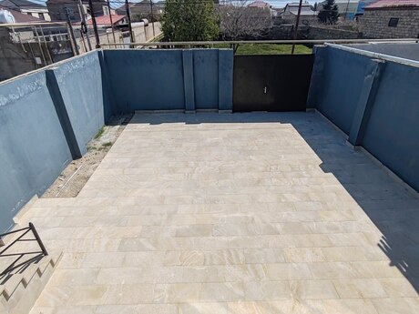 4 otaqlı həyət evi/bağ evi - Hövsan q. - 200 m²