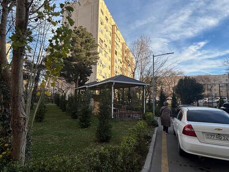 Объявление №6030892 - Баку, м. Халглар Достлугу, 2-комн., 53 м², 3/9 этаж