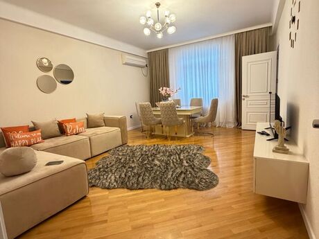 Elan №6030908 - Bakı, Nəsimi m., 2 otaqlı, 77 m², 15/17 mərtəbə