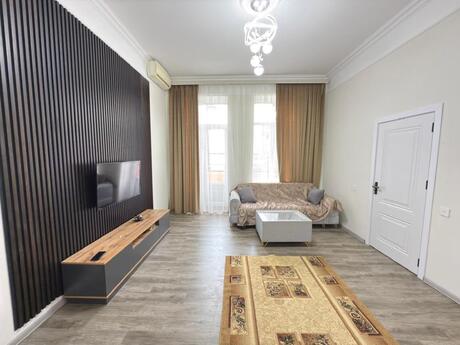 2 otaqlı köhnə tikili - Sahil m. - 50 m²