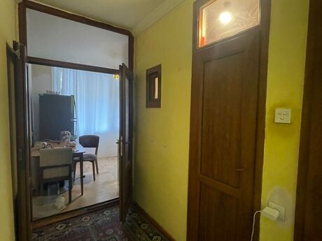 3 otaqlı köhnə tikili - Azadlıq Prospekti m. - 85 m²