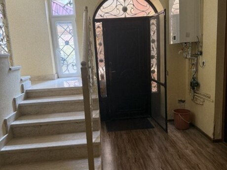 5 otaqlı həyət evi/bağ evi - Badamdar q. - 100 m²