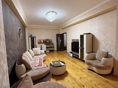 Объявление №6031370 - Баку, Хатаинский р., 2-комн., 100 м², 6/16 этаж