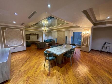 5 otaqlı yeni tikili - 28 May m. - 330 m²