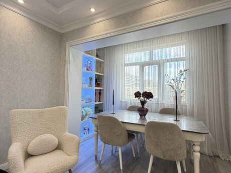 3 otaqlı köhnə tikili - Bakıxanov q. - 85 m²