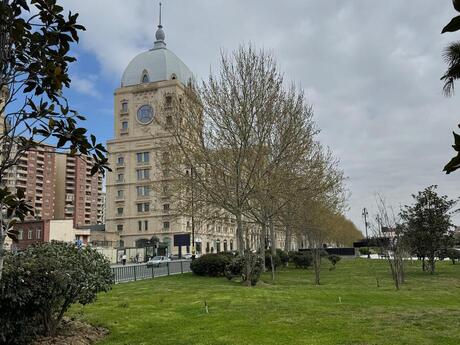4 otaqlı yeni tikili - Nizami m. - 189 m²