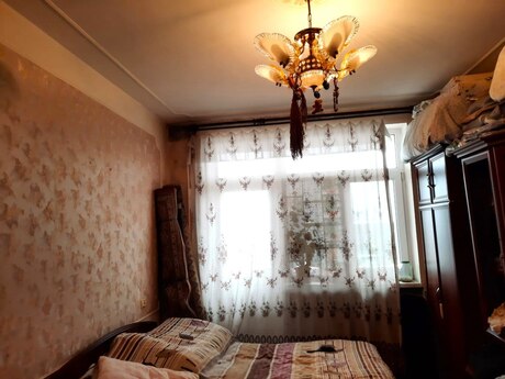 4 otaqlı köhnə tikili - Həzi Aslanov m. - 110 m²