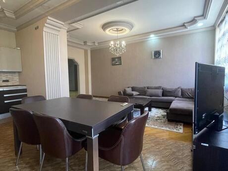 5 otaqlı yeni tikili - Elmlər Akademiyası m. - 240 m²