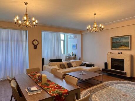 4 otaqlı yeni tikili - Nizami m. - 215 m²